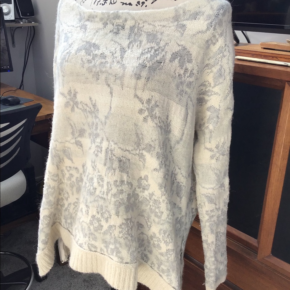 Free People Cream and Grey Oversized Sweater.